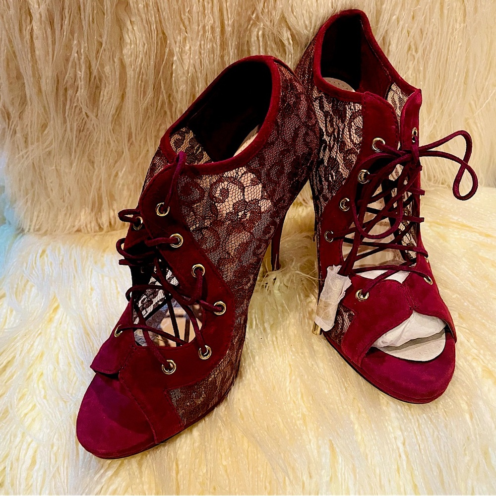 Victoria’s Secret Lace up burgundy Ankle booties